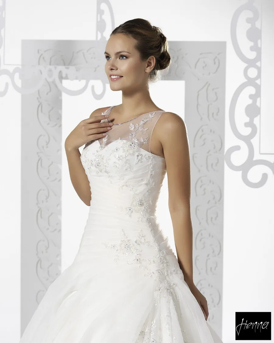 Henna Wedding Dresses 2014 collection — look 3