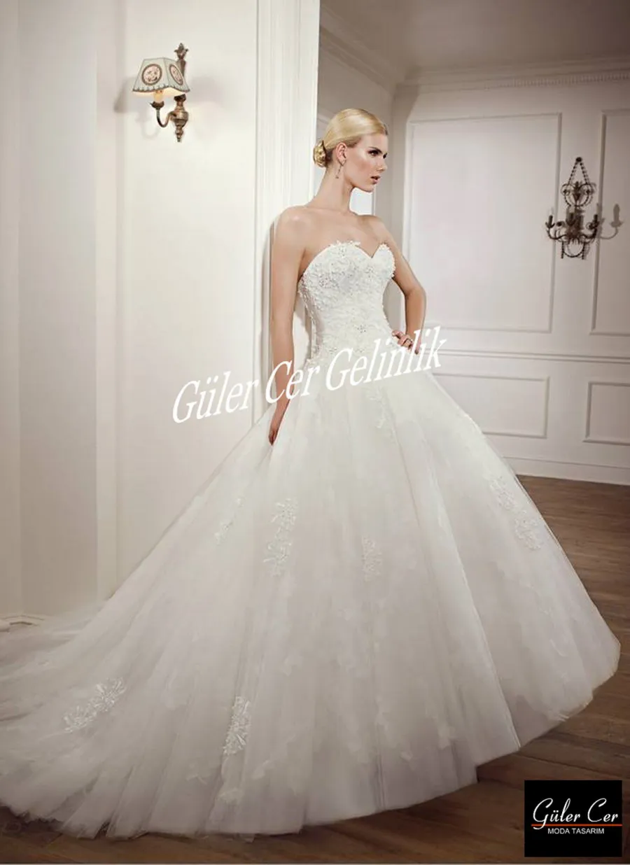 مجموعة Guler Cer Wedding Dress — إطلالة 1