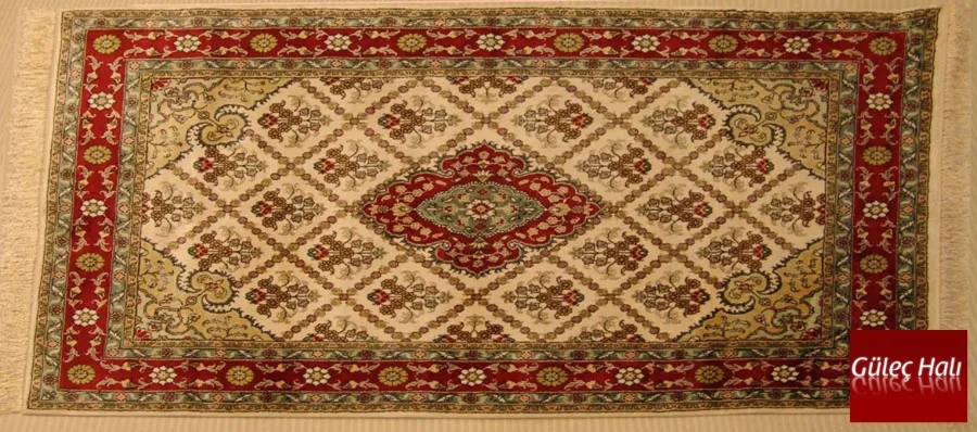 Gulec Carpet Kilim Ltd. 2014 collection — look 3