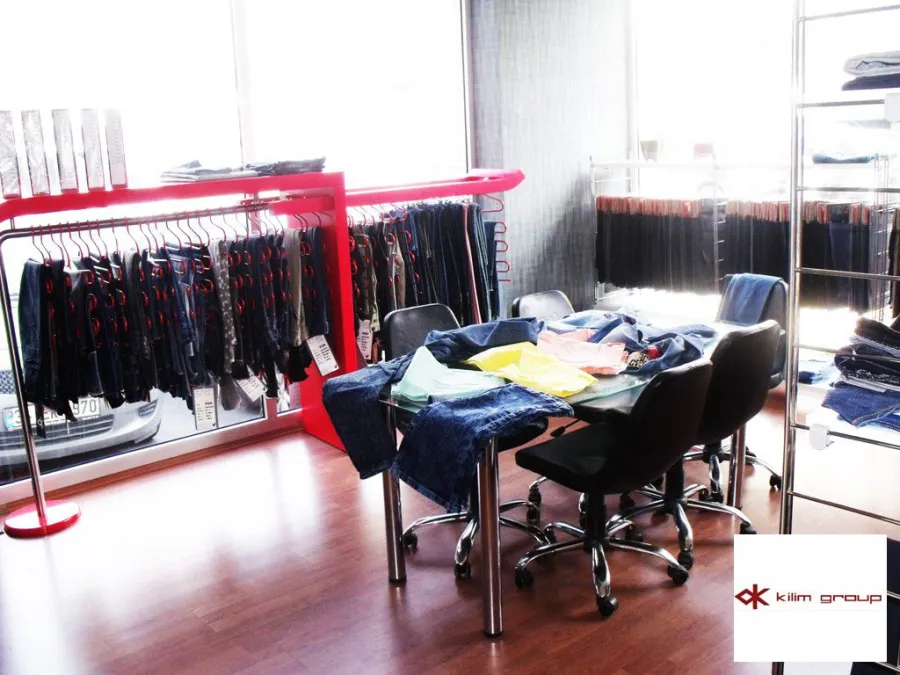 Colecția Yanki Textile — ținuta 2