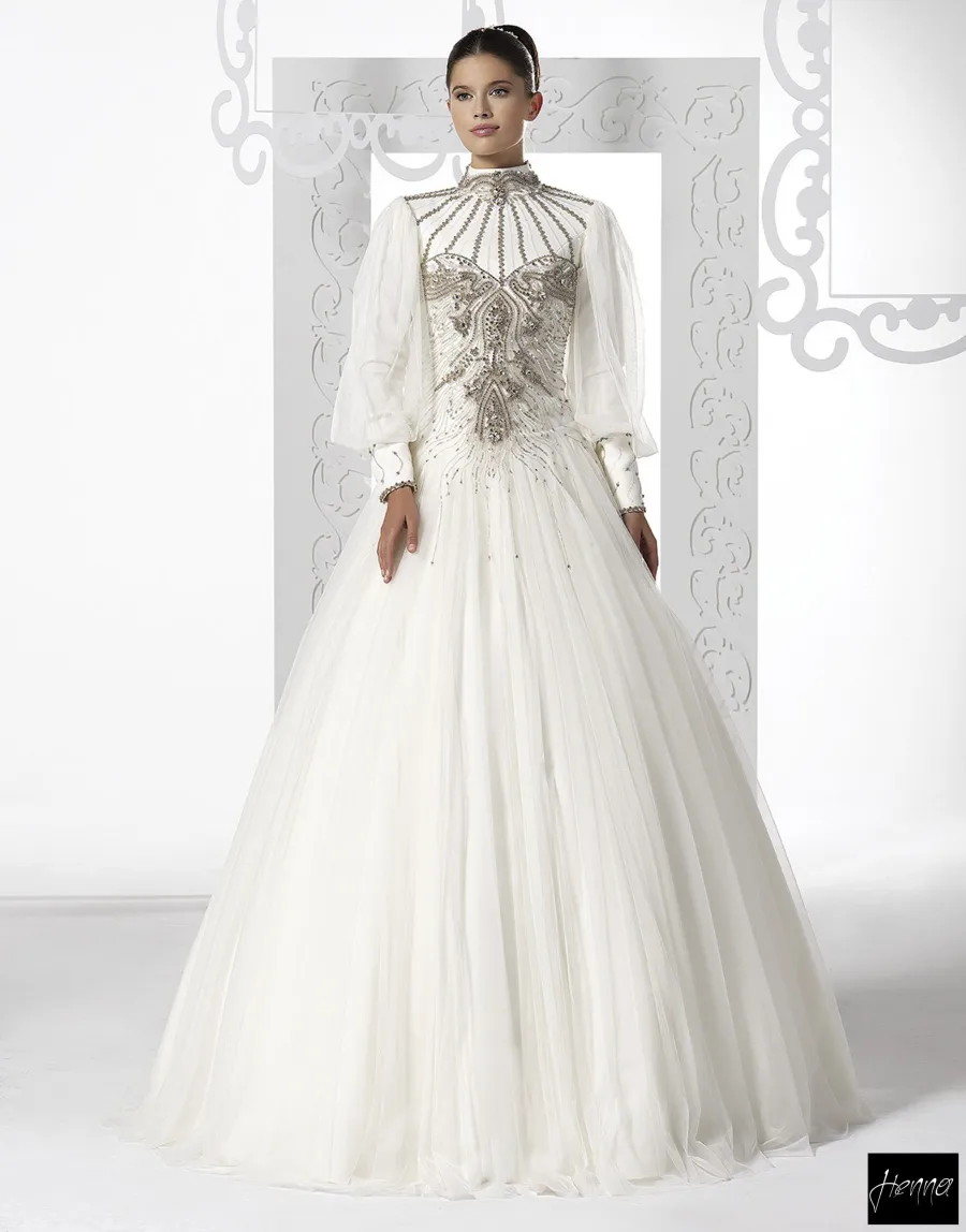 مجموعة Henna Wedding Dresses — إطلالة 1