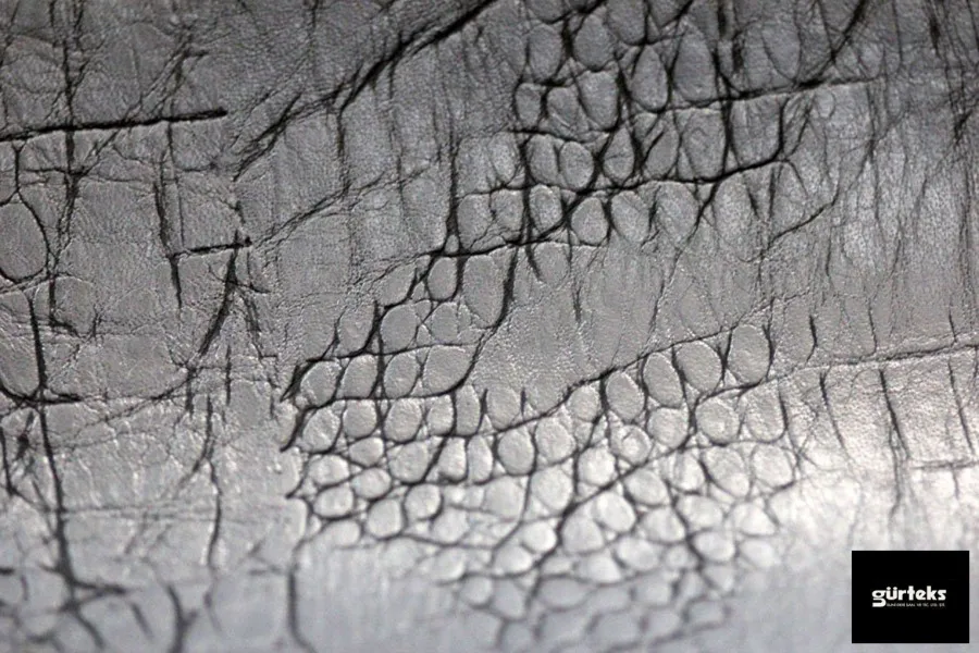 Gurteks Synthetic Leather Ltd. 2014 collection — look 3