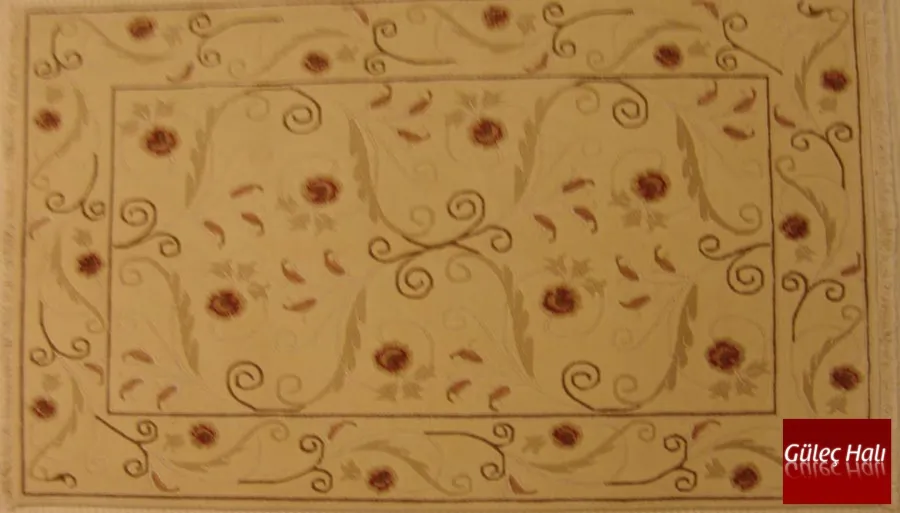 Gulec Carpet Kilim Ltd. 2014 collection — look 3