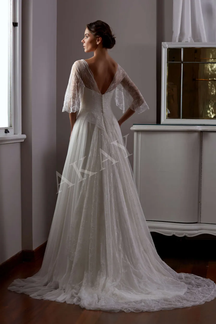Akay Wedding Dresses koleksiyonu — görsel 2