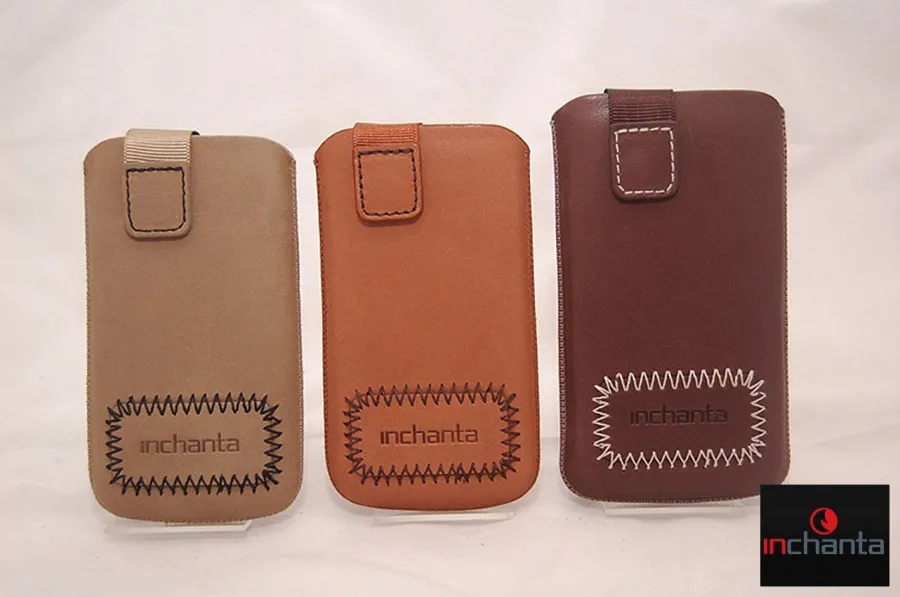 مجموعة Inchanta Mobile Phone Cases — إطلالة 1
