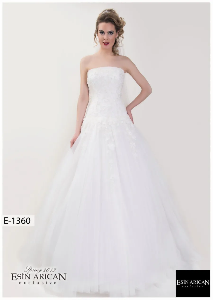 Esin Arıcan Haute Couture and Bridal 2014 collection — look 2
