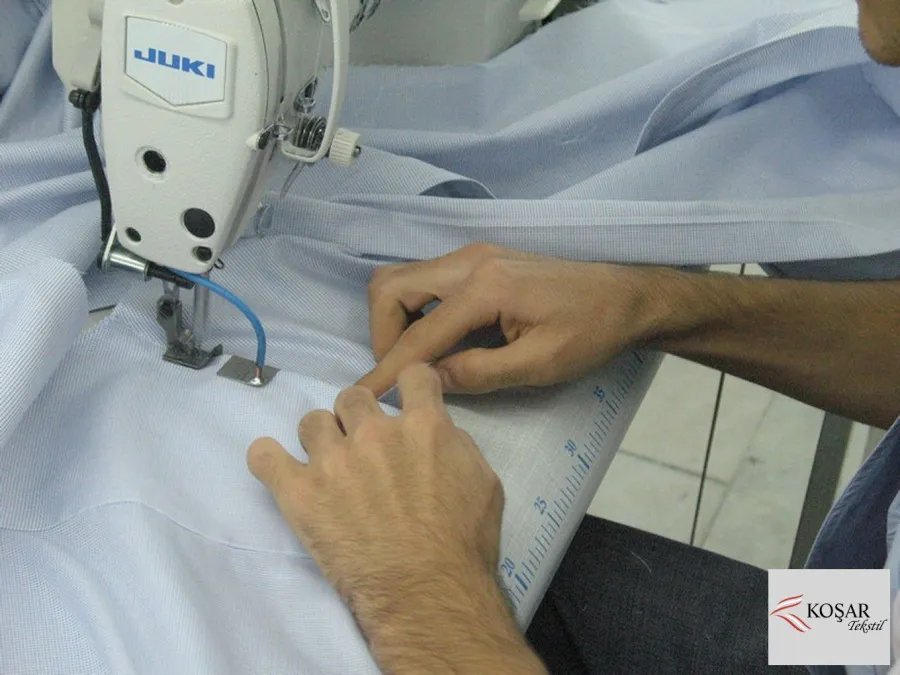 Kollektion Kosar Textile Shirts – Look 3