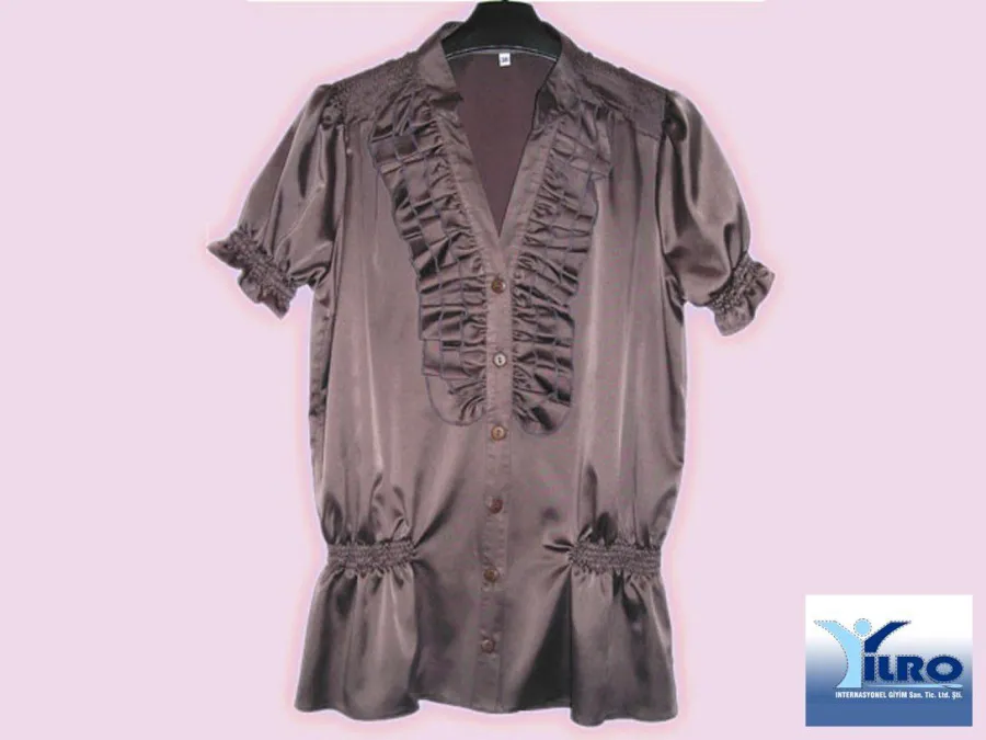 Colecția NES Enternasyonal Clothing — ținuta 1