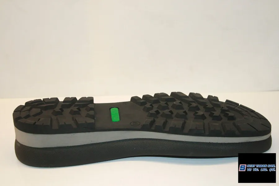 Kollektion Sert Taban Shoes – Look 2