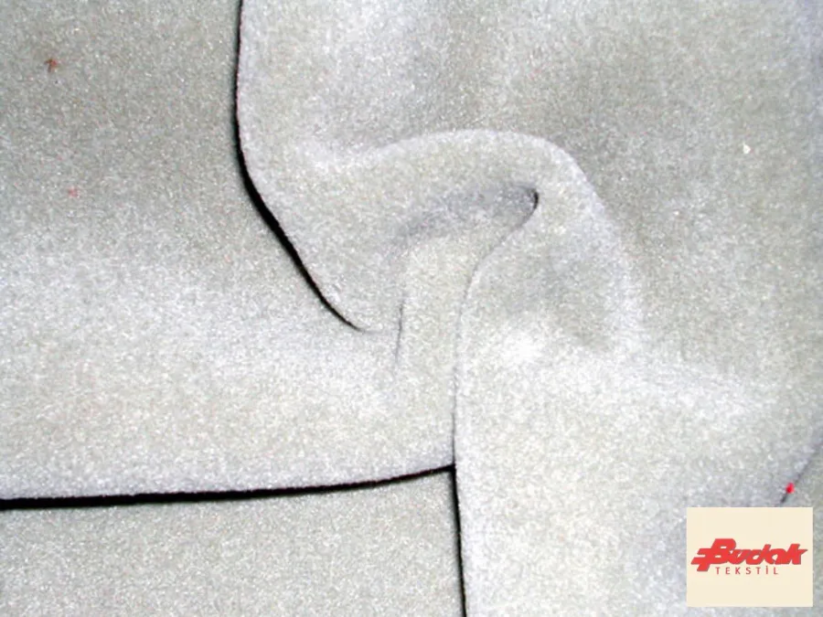 Colecția Budak Textile — ținuta 2