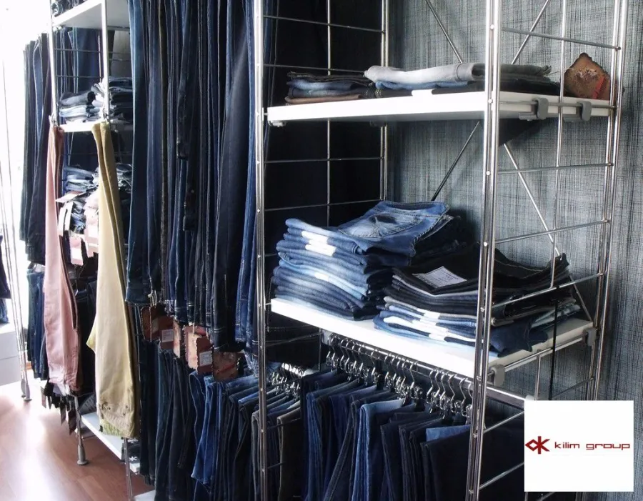 Colecția Yanki Textile — ținuta 1