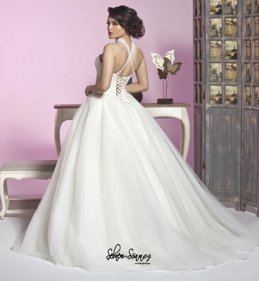 Sebnem Bridal Fashion Design 2017 collection — look 1