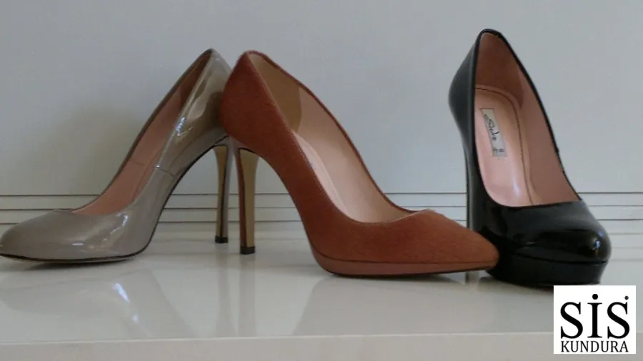 مجموعة SIS Shoe Spring/Summer — إطلالة 2