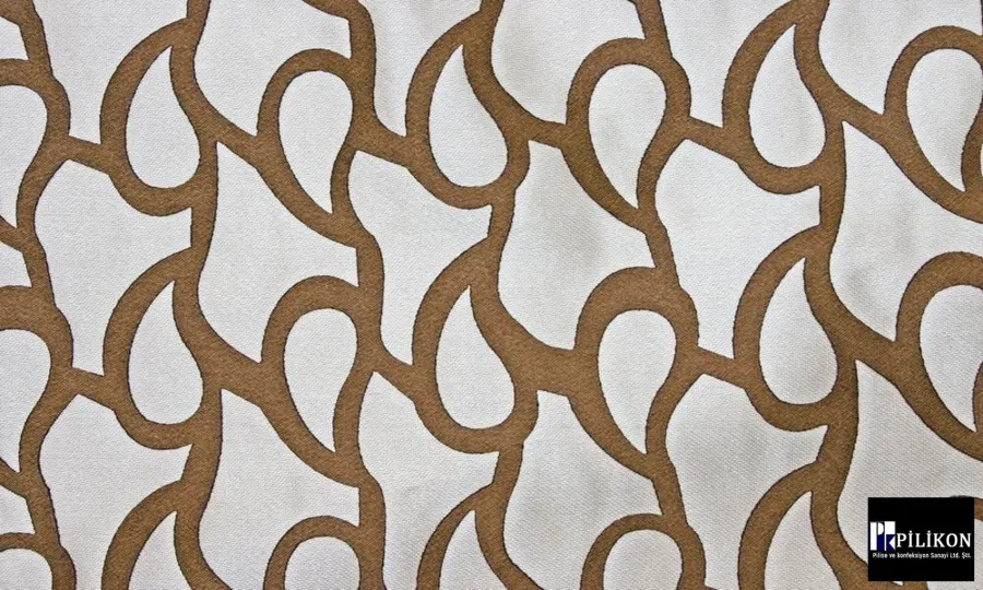 Collection Pilikon Fabrics and Apparel — look 2