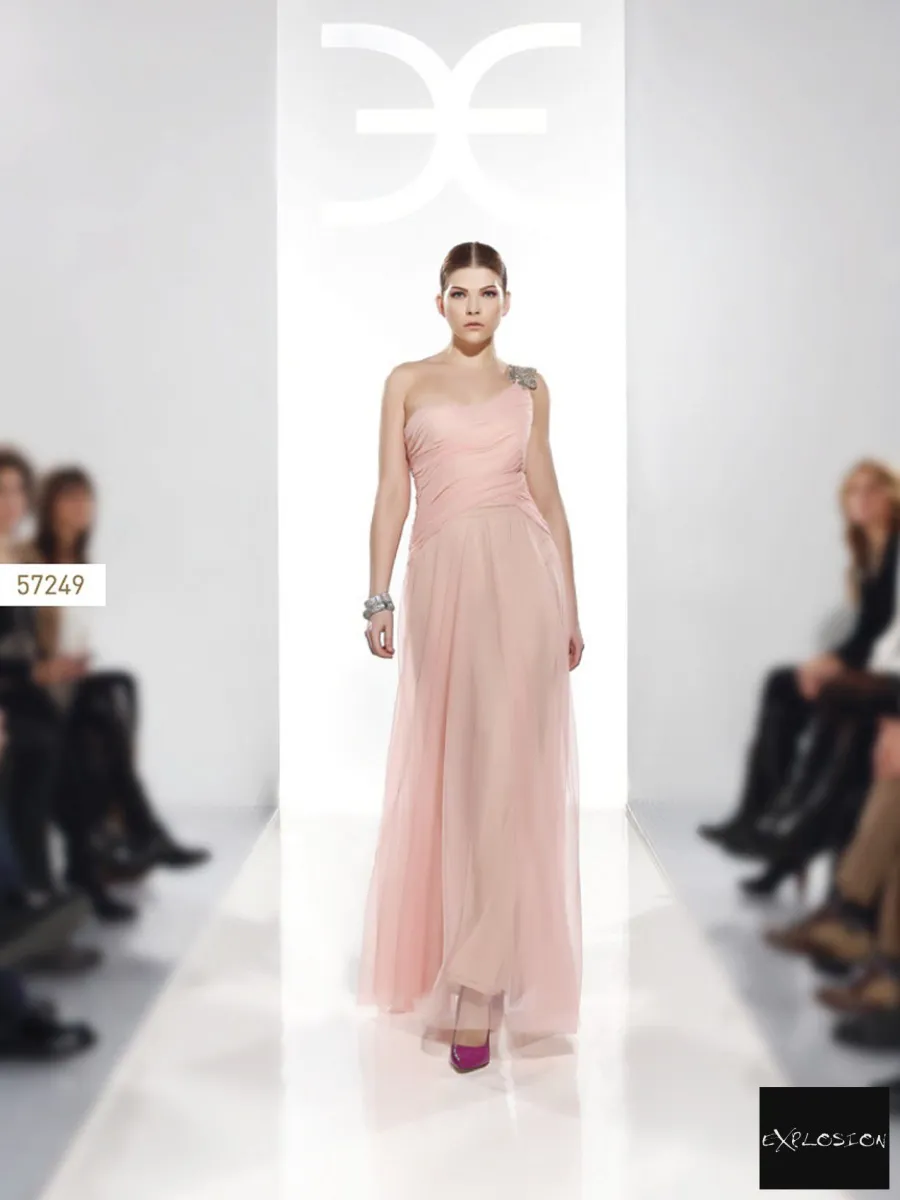 مجموعة Explosion Fashion | Nukan Textile Fall/Winter — إطلالة 3