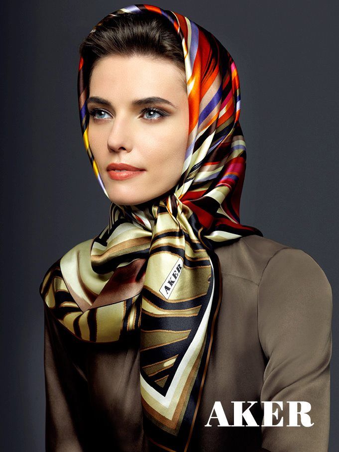 Collection Aker Scarf — look 1