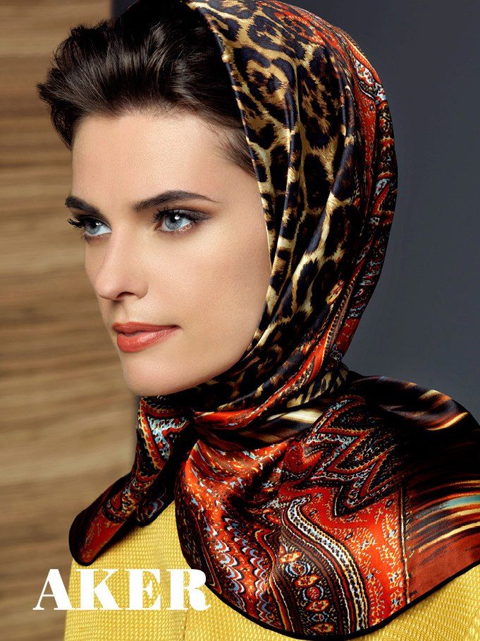 Collection Aker Scarf — look 3