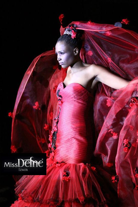 Kollektion Miss Defne – Look 2