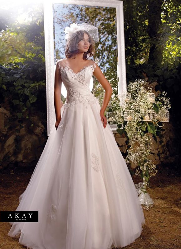 Колекция Akay Wedding Dresses — визия 2