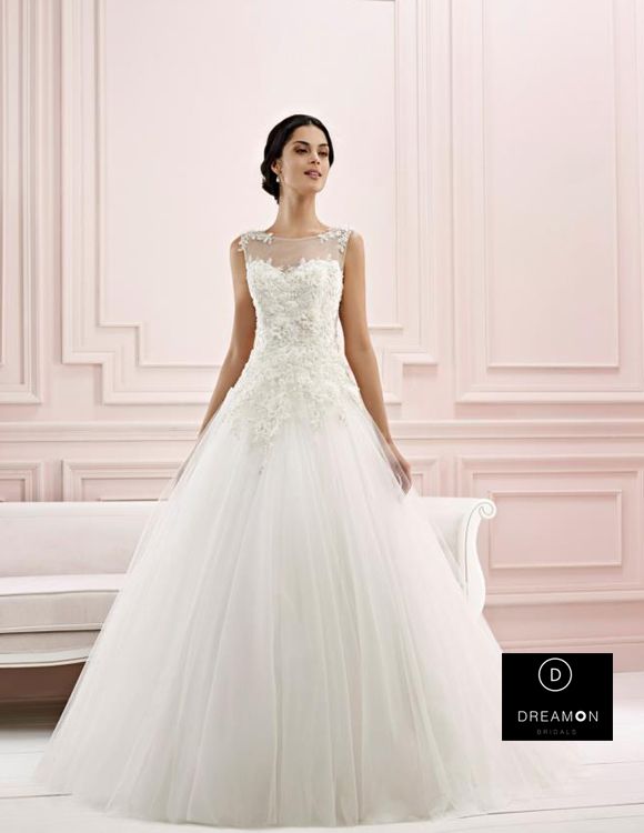 Colecția DreamON Bridal Dresses — ținuta 2