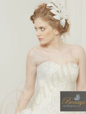 Colecția Benays Bridal Wedding Dresses — ținuta 1