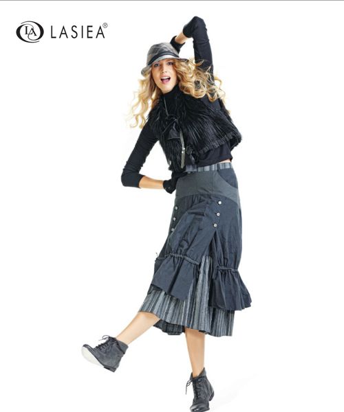 مجموعة Lasiea Fashion - Acar Textile Shoes Ltd. — إطلالة 1