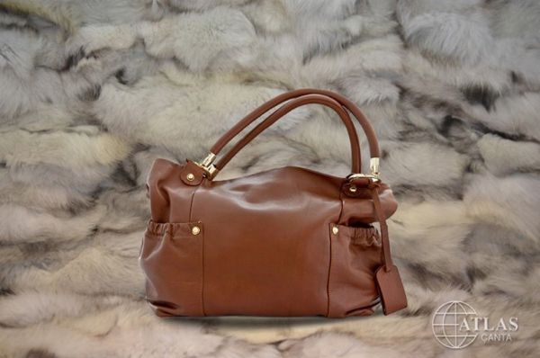 Colecția Atlas Leather Bags — ținuta 1