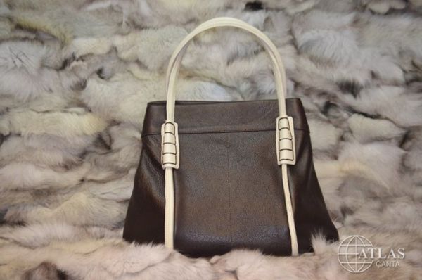 Colecția Atlas Leather Bags — ținuta 3