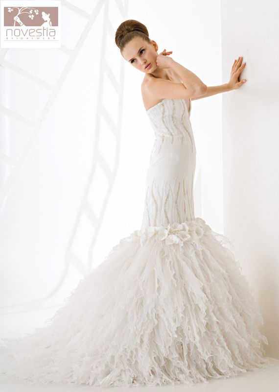 Novestia Bridal Wear 2011 collection — look 1