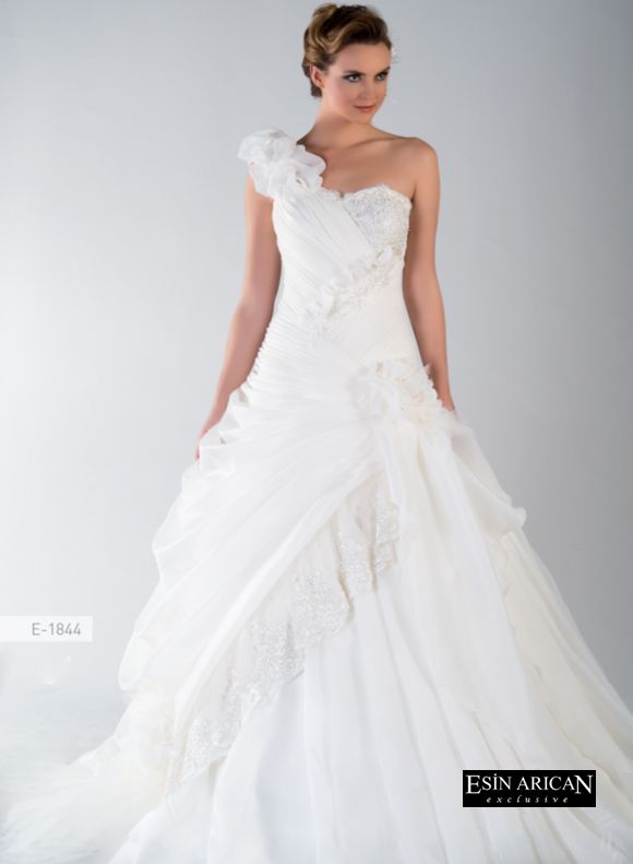 Collection Esin Arıcan Haute Couture and Bridal — look 3