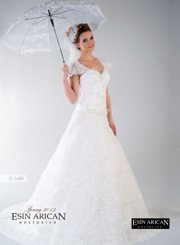 Esin Arıcan Haute Couture and Bridal koleksiyonu — görsel 2