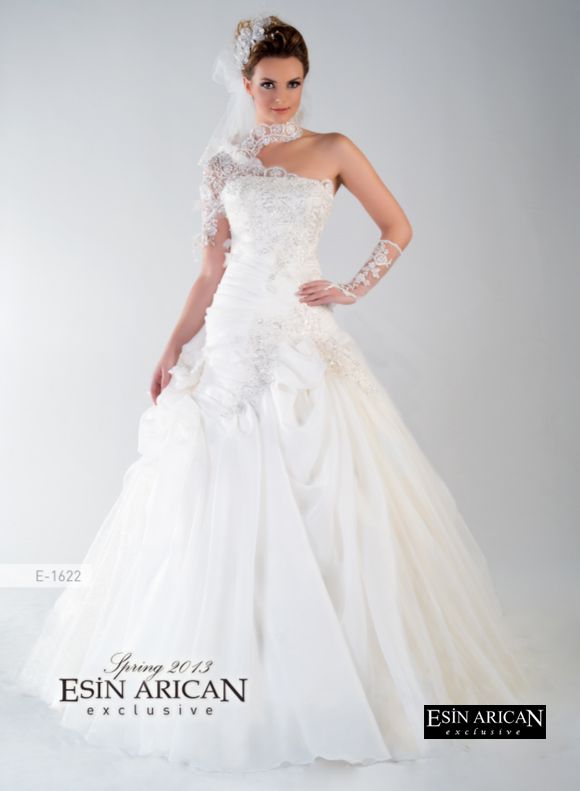 Esin Arıcan Haute Couture and Bridal koleksiyonu — görsel 1