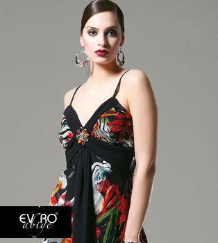 Colección Evro Evening Dress — look 3