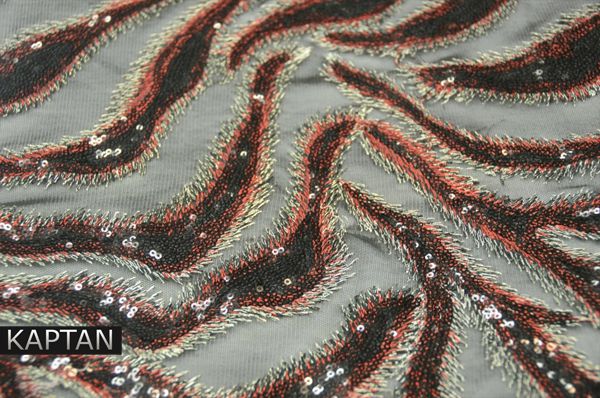 Colecția Kaptan International Textile — ținuta 3