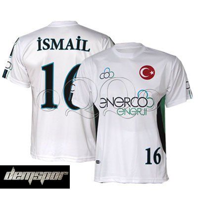 Colecția Demspor Oqqo Sportswear — ținuta 1