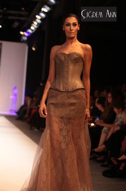 Collection Cigdem Akin Fashion — look 3