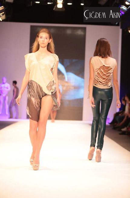 Collection Cigdem Akin Fashion — look 3