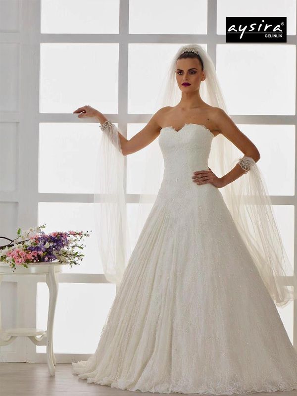 Aysira Wedding Dresses 2013 collection — look 2