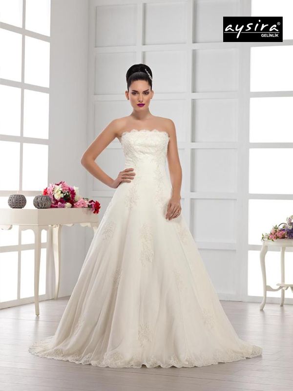 Aysira Wedding Dresses 2013 collection — look 2