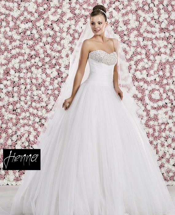 Henna Wedding Dresses 2013 collection — look 1