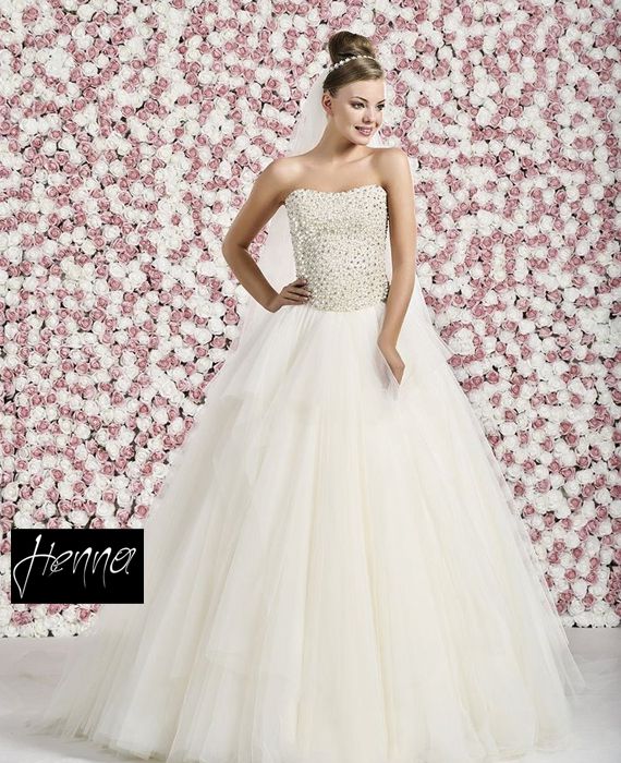 Henna Wedding Dresses 2013 collection — look 1