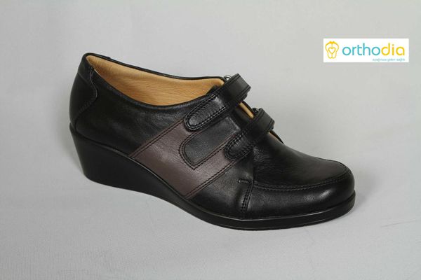 Collection Orthodia Special Shoes Center — look 3