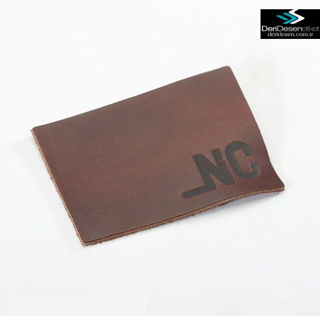 Colecția Deri Desen Labels Sanayi IC Ltd. — ținuta 2