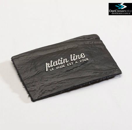 Colecția Deri Desen Labels Sanayi IC Ltd. — ținuta 1