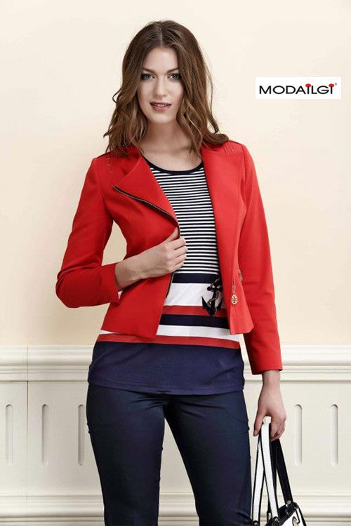 Moda Ilgi Women's Outerwear koleksiyonu