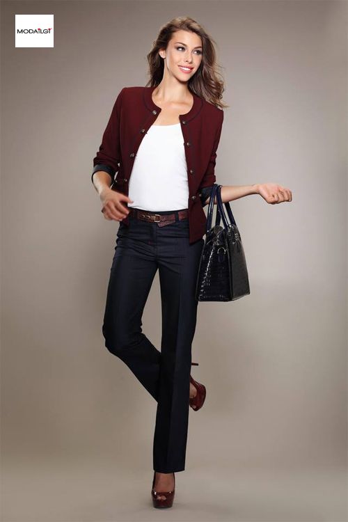 Moda Ilgi Women's Outerwear Spring/Summer 2013 collection — look 1