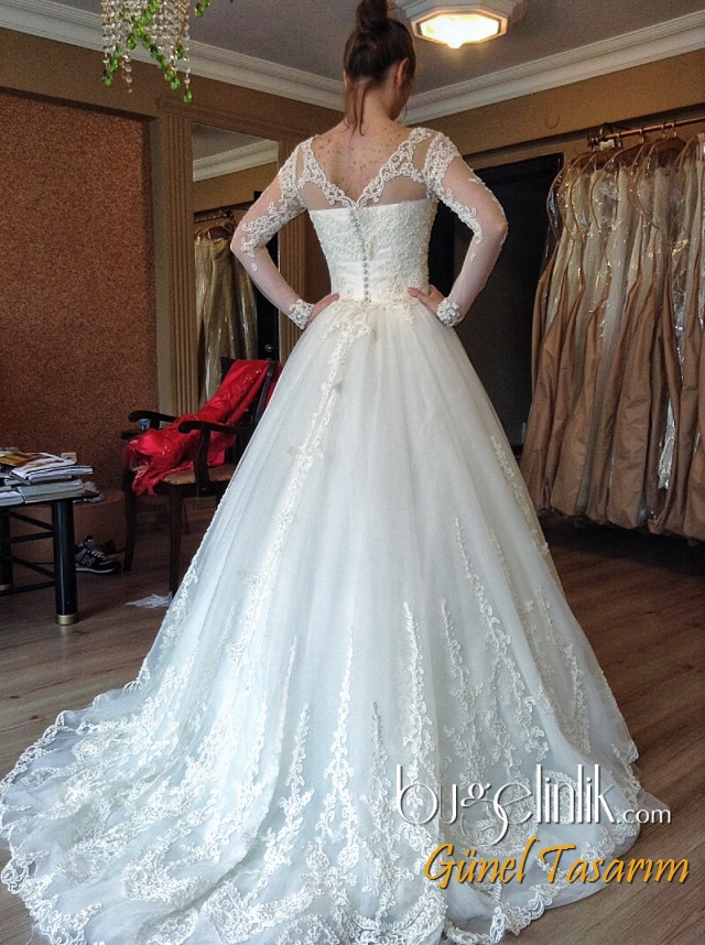 BuGelinlik Wedding Dresses 2016 collection — look 3