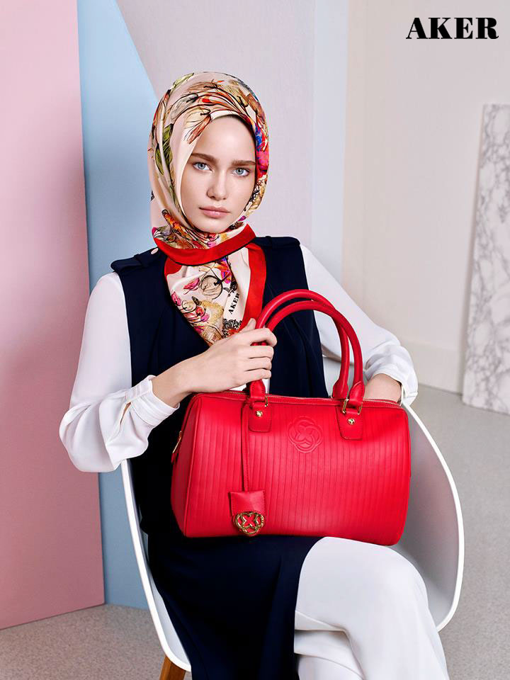 Aker Scarf 2016 collection — look 1