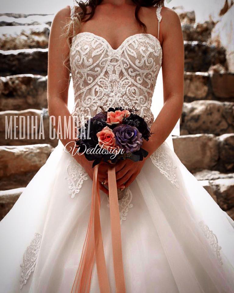 Mediha Cambaz Weddesigns & Wedding dress shop Haute Couture 2016 collection — look 3