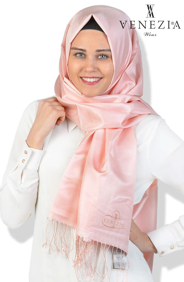 مجموعة Okkan Scarves — إطلالة 2
